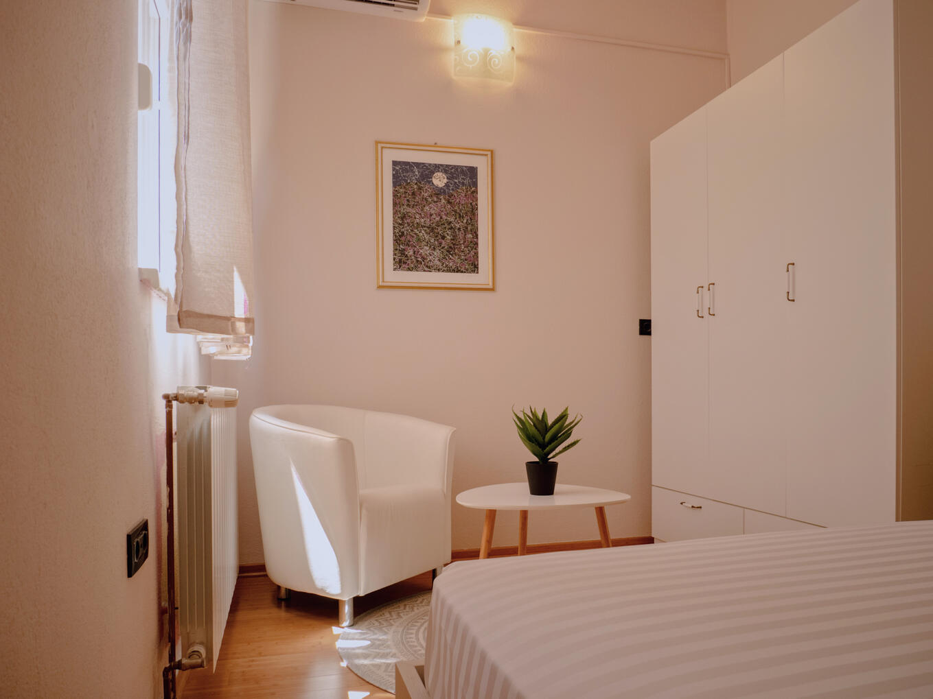 Single bedroom