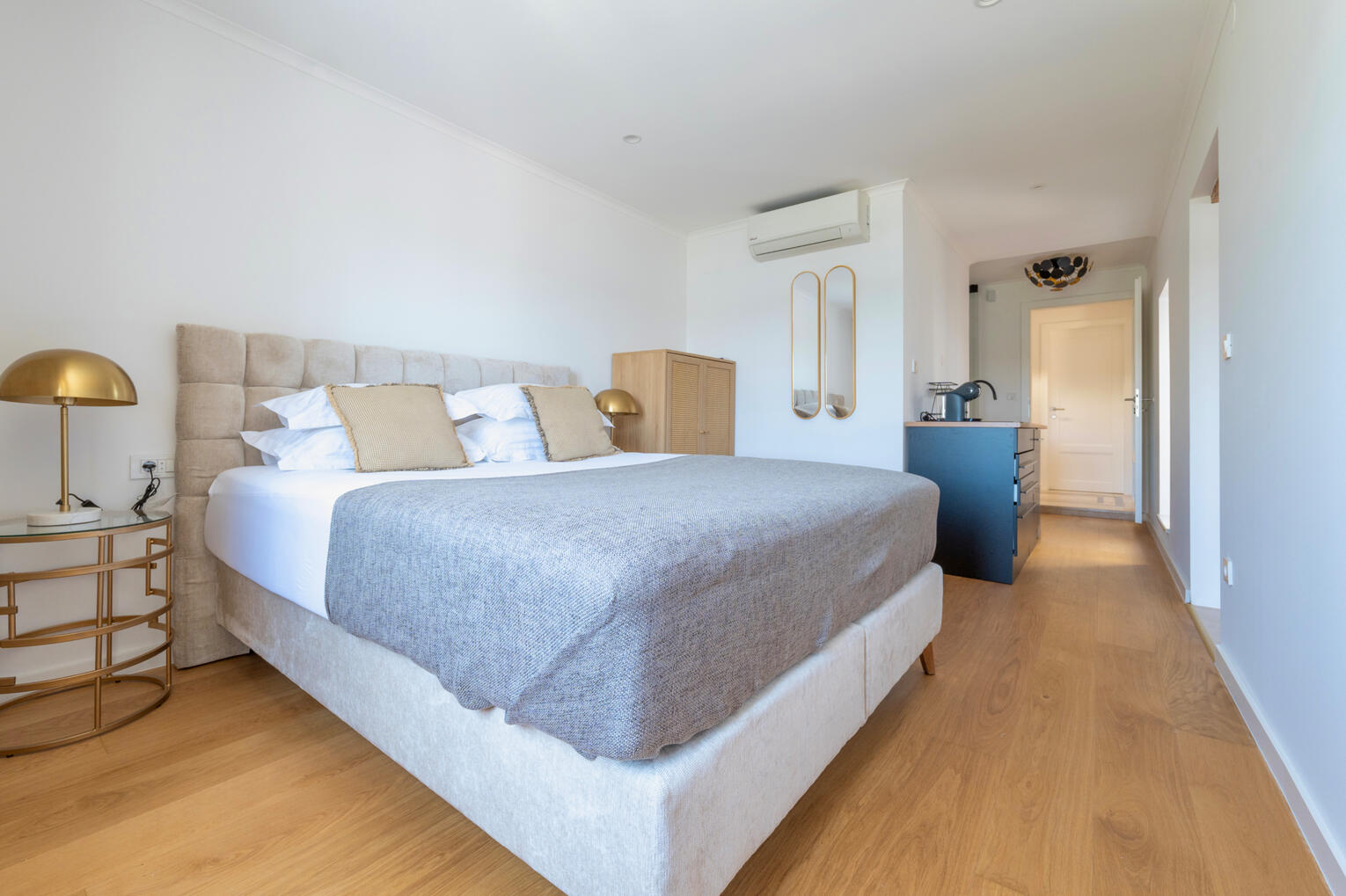 Bedroom with kitchenette